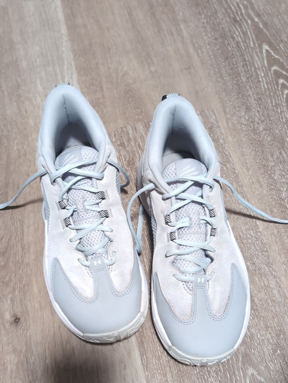Curry Under Armour Men's Light Grey Low-Top Training Sneakers